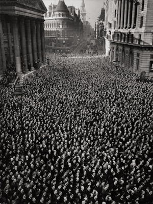 Lot 4293, Auction  111, Press Photography, Vast crowd gathered for Armistice Day, London, Nov. 11,1938