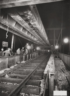 Lot 4113, Auction  112, Berlin, Documentation of the reconstruction of bridges and rails for the elevated railway in Berlin