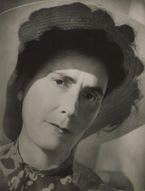 Los 4209 - Kesting, Edmund - Portrait of Gerda Kesting - 0 - thumb