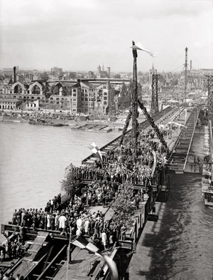 Lot 4308, Auction  113, Schmölz, Karl Hugo, Opening of the Deutzer Brücke in Cologne