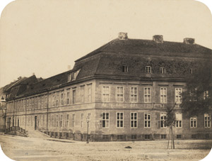 Lot 4002, Auction  115, Ahrendts, Leopold, Von Hordt'sche Palais, Wilhelmstraße 70, Berlin