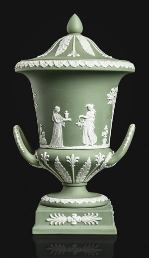 Lot 6256, Auction  115, Wedgewood Kratervase, 20. Jh. . Wedgwood Kratervase in Jasperware