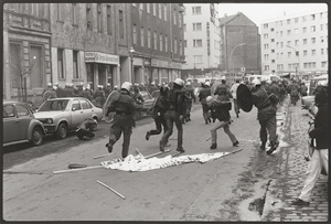 Lot 4168, Auction  116, Hebler, Peter, Street riots, Berlin