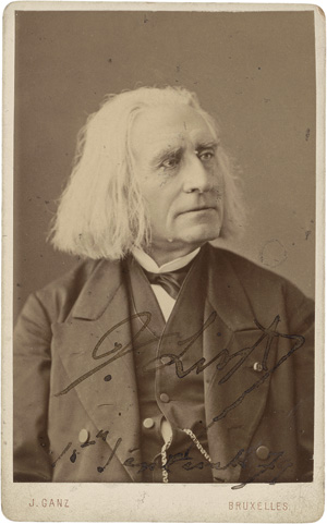 Lot 2682, Auction  117, Liszt, Franz, Porträt-Photographie mit Signatur