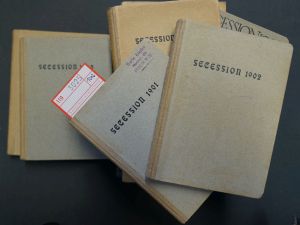 Lot 3025, Auction  119, Berliner Secession, Konvolut von 10 Katalogen (und 2 Beigaben)