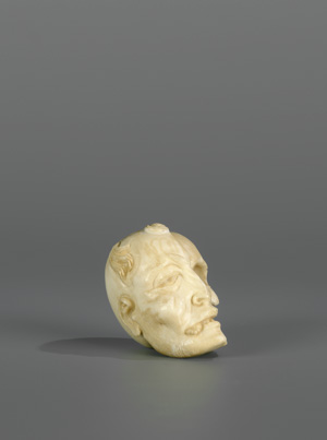 Lot 1542, Auction  120, Memento mori Vexierschädel, Geschnitzter Schädel aus weißbräunlichem Fischknochen