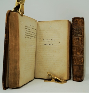 Lot 2127, Auction  120, Fichte, Johann Gottlieb, Die Grundzüge des gegenwärtigen Zeitalters + Die Bestimmung des Menschen