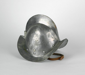 Lot 2707, Auction  121, Spanischer Morion, Helm aus Stahl mit hohem Kamm, Krempe und Kinnriemen