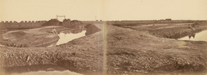 Los 4019 - Beato, Felice - Tangkoo Fort after Its Capture, showing the French and English Entrance, August 10th, 1860 - 0 - thumb
