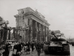 Lot 4107, Auction  122, Chaldej, Jewgeni, Berlin, May 2, 1945