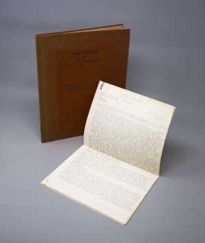 Los 456 - Battersby, James Larratt - Dictionary of Hitlerism. England, The Kingdom Press, 1952. - Sehr seltenes, bizarres faschistisches Werk eines krankhaften Fanatikers - 2 - thumb