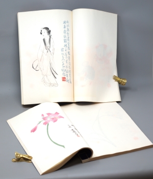 Los 590 - Qi Baishi - 2 chinesische Blockbücher mit Pflanzen-, Tier und Menschendarstellungen in farbigen Holzschnitt-Bildern und kalligraphischen Gedichten. Peking, Rongbaozhai, 1953  - 4 - thumb