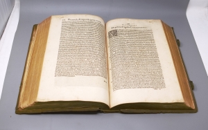 Los 769 - Plutarch - Ethica. Basel, Thomas Guarinus, 1573. - Schöne Humanistenausgabe der Moralia, hier in der Übersetzung des Hermann Cruser - 7 - thumb