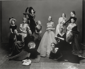 Los 6620 - Penn, Irving - Twelve of the Most Photographed Models of the Period - 0 - thumb