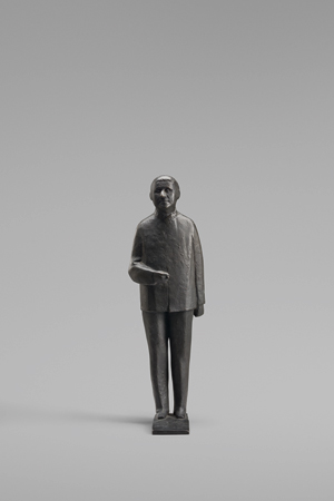Lot 7157, Auction  127, Seitz, Gustav, Brecht mit Zigarre (Statuette I)