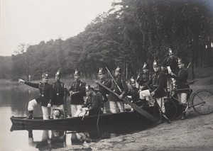 Lot 181, Auction  128, Garde-Schützen-Bataillon Fotoalbum, Album mit 24 Silbergelatineabzügen