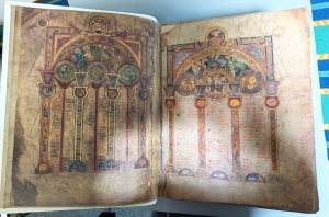 Los 1302 - Book of Kells - Faksimile + Kommentarband  - 5 - thumb