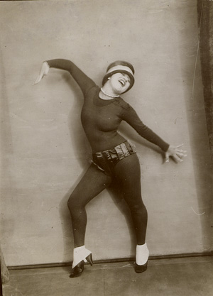 Lot 4160, Auction  128, Gert, Valeska, The dancer and performance artist Valeska Gert