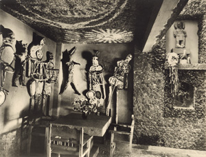 Lot 4269, Auction  128, Zamora, Guillermo, Interior of Frida Kahlo's house, Coyoacán, Mexico