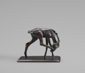 Lot 7081, Auction  128, Sintenis, Renée, Kleines, sich kratzendes Fohlen