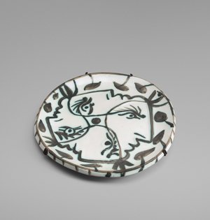 Lot 7149, Auction  128, Picasso, Pablo, Quatre profils enlacés